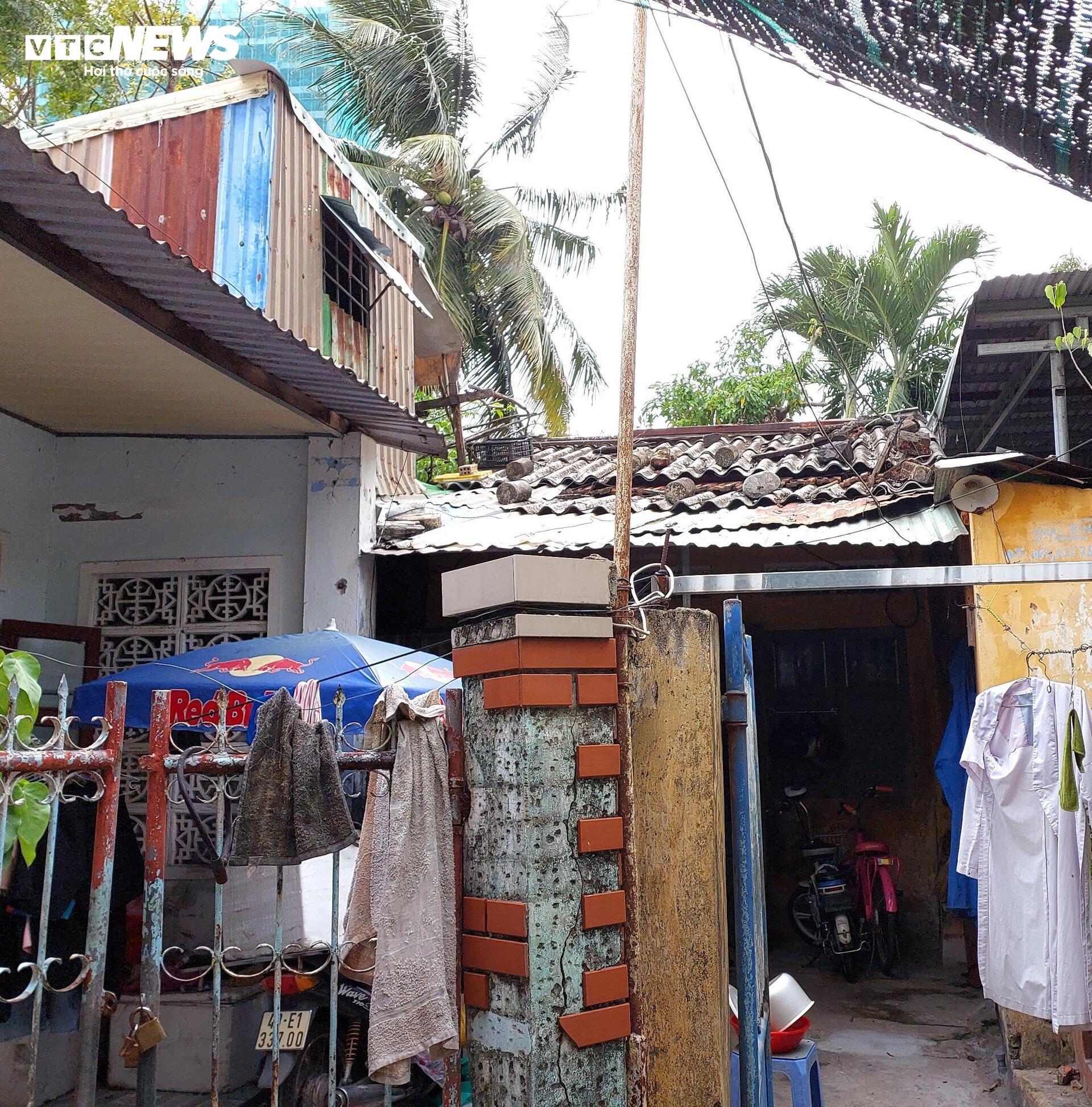 Hơn 20 năm sống trong khu ổ chuột giữa tuyến phố sầm uất bậc nhất Đ&agrave; Nẵng- Ảnh 2.