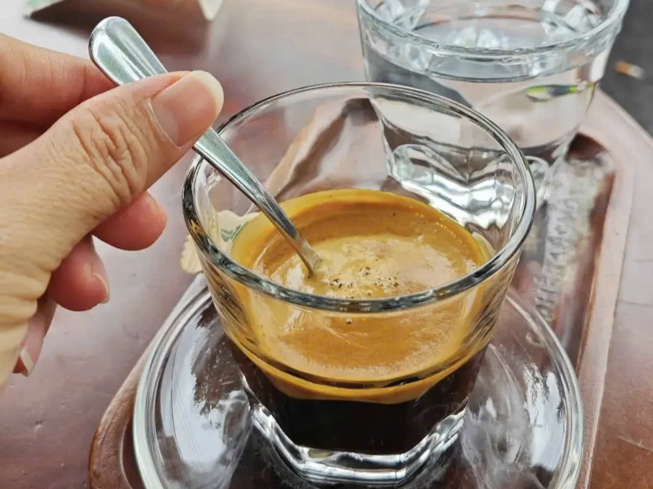 Cà phê Việt Nam sắp thành loại đồ uống xa xỉ?- Ảnh 1.