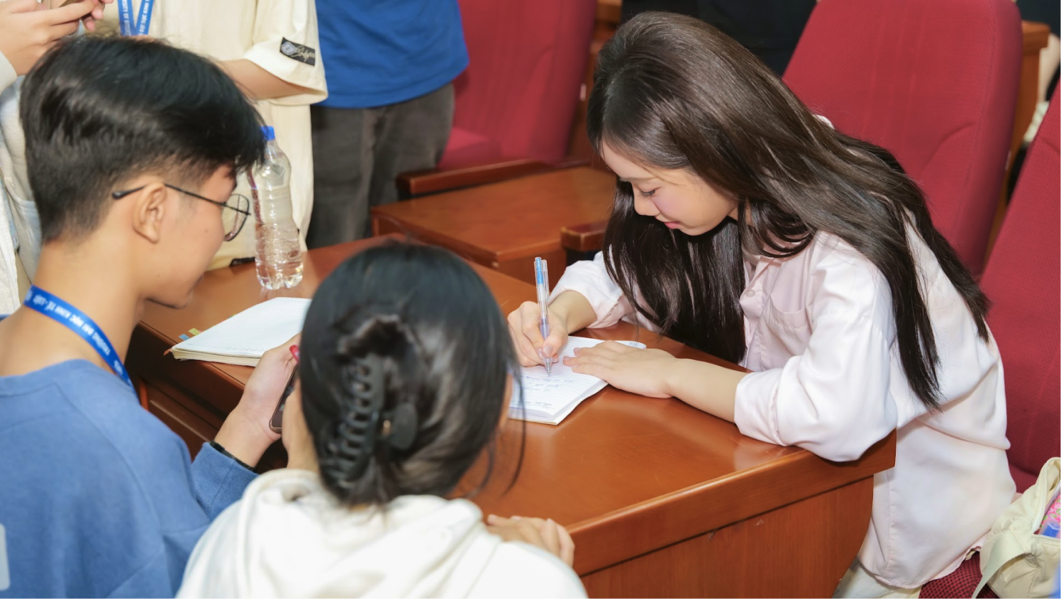 Chuyện tiền nong Gen Z: Khoản đầu tư sinh lời nhất ch&iacute;nh l&agrave; đầu tư cho bản th&acirc;n- Ảnh 4.