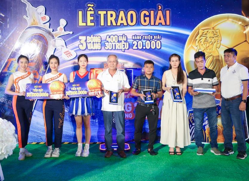 Bóng vàng Tiger 1 tỷ tiếp tục tìm thấy chủ nhân, cơ hội cuối cùng dành cho ai?- Ảnh 4.