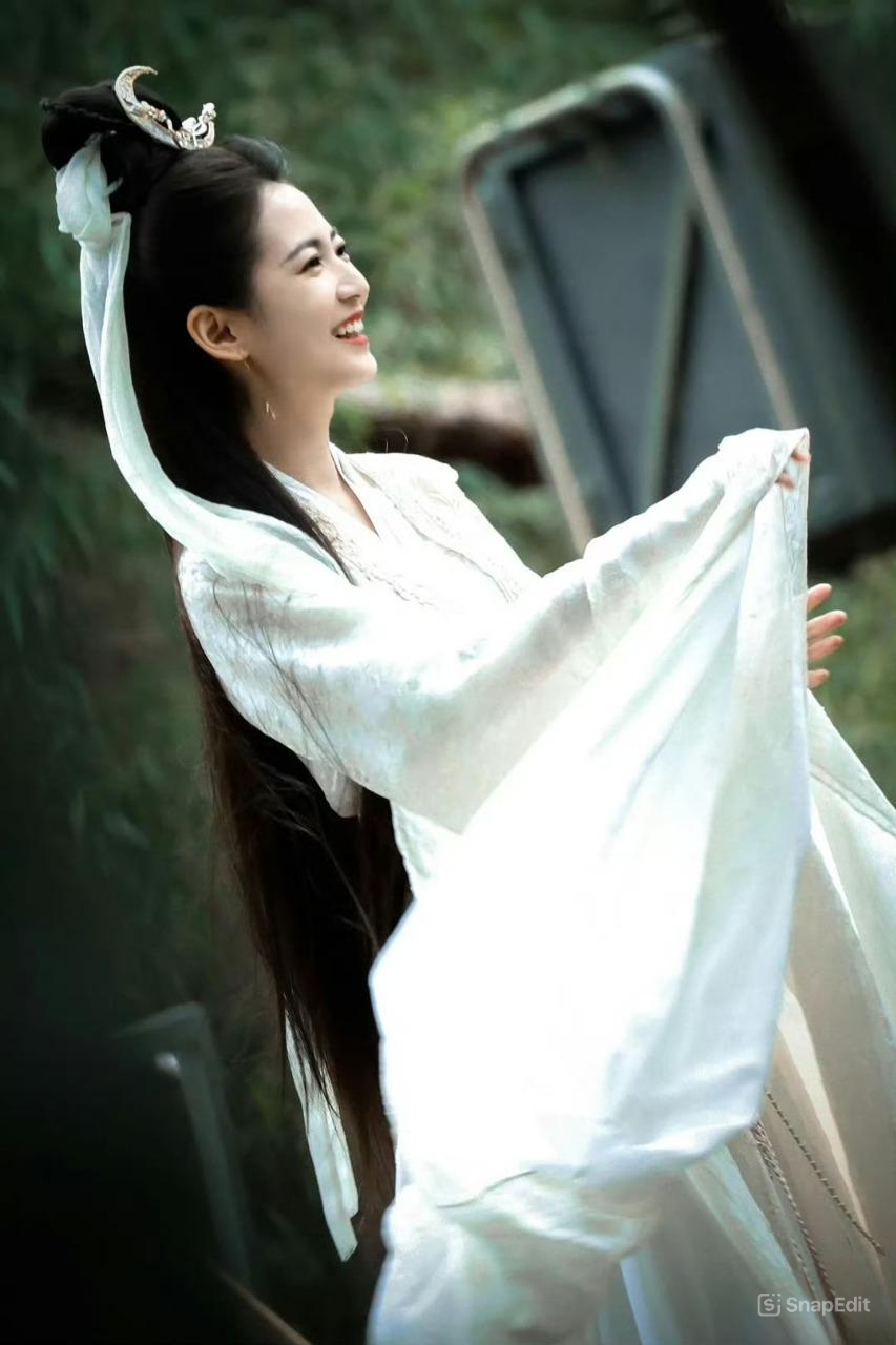 Mỹ nhân Hoa ngữ đóng Bạch Y Quan Âm xé truyện bước ra: Đã đẹp còn lụy tình, vào vai ác vẫn không ghét nổi- Ảnh 3.