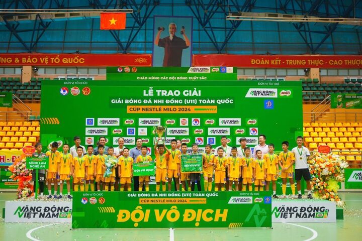 U11 SLNA bị tước chức vô địch: VFF chứng minh gian lận tuổi, giữ nguyên án phạt- Ảnh 1.