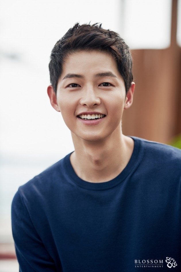 Song Joong Ki đang gặp nguy hiểm- Ảnh 6.