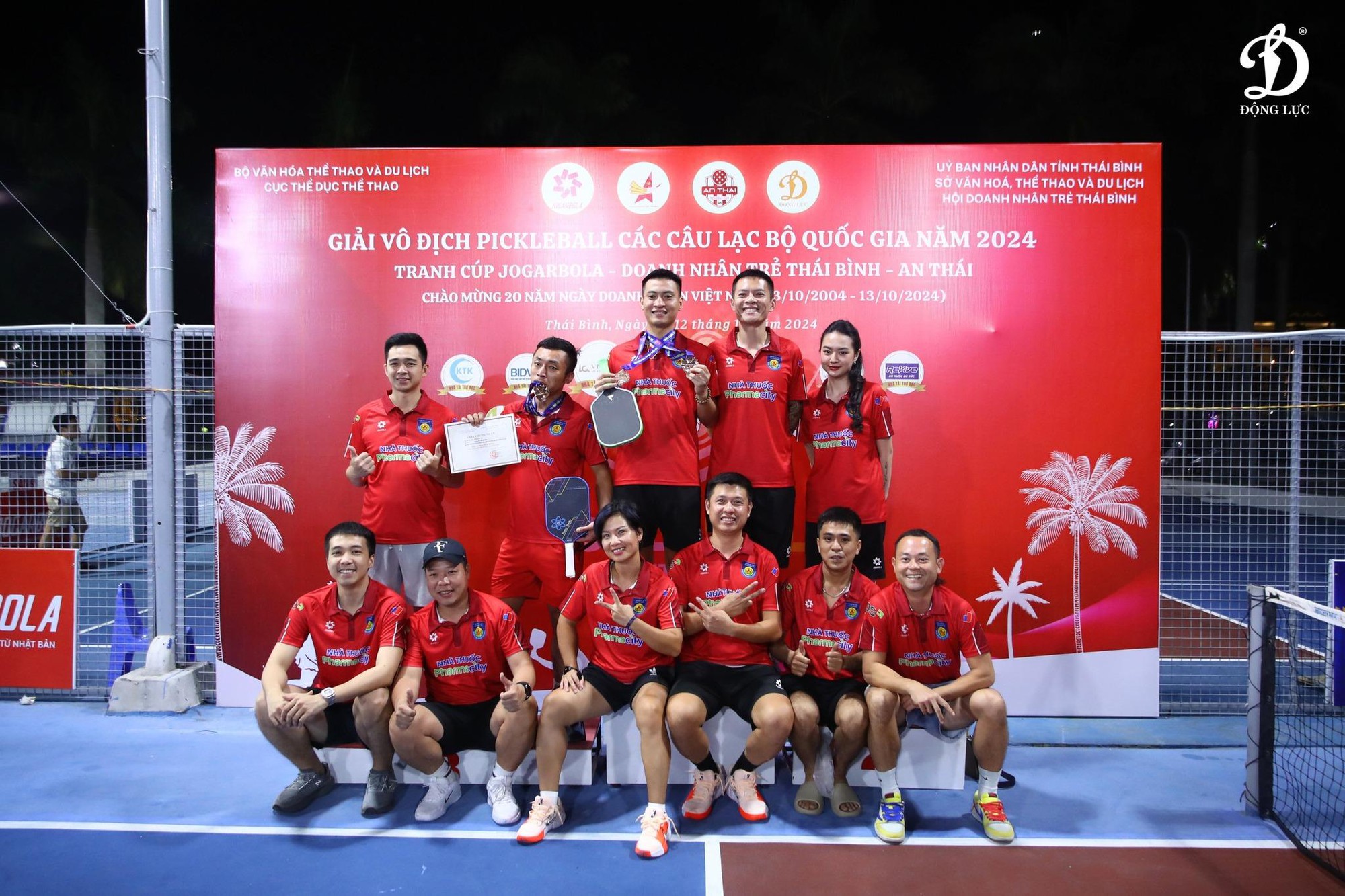 Tổng kết Giải vô địch Pickleball các CLB Quốc gia 2024: Dàn "trai xinh gái đẹp" lên đồ toả sáng- Ảnh 3.