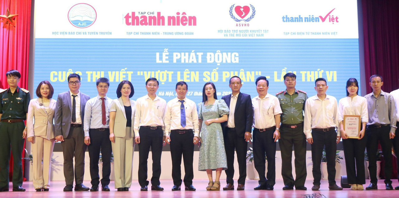 Tạp chí Thanh niên 62 năm xây dựng và phát triển, nâng tầm công tác lý luận gắn với nghiên cứu khoa học, xây dựng tòa soạn hội tụ đồng hành cùng thanh niên tiến bước vào kỷ nguyên mới- Ảnh 8.