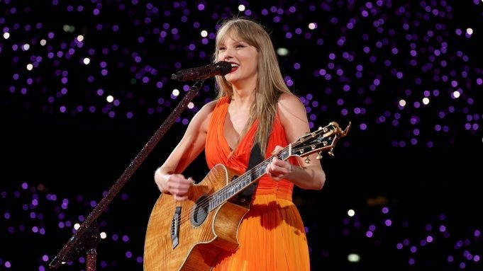 Taylor Swift khiến nội bộ Chính phủ Anh lục đục- Ảnh 1.