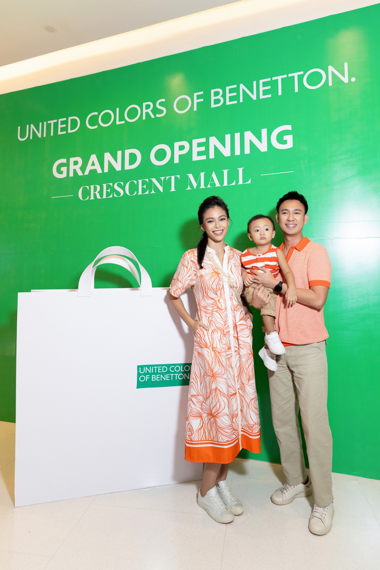 Hoa hậu Thanh Thủy, Gia Đình Cam Cam và dàn sao hội tụ tại event United Colors of Benetton!- Ảnh 3.