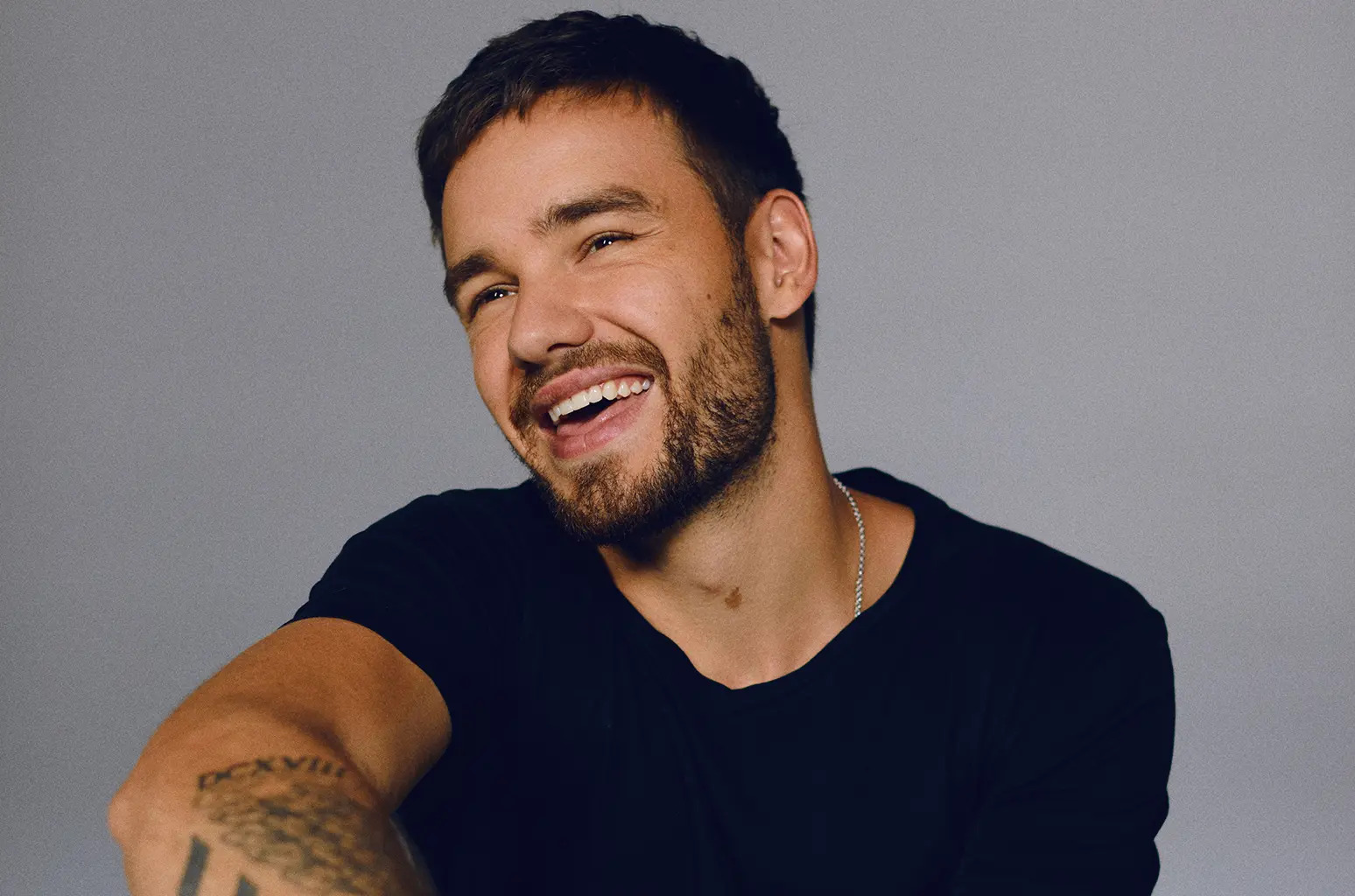 Liam Payne: Ngôi sao nhạc pop bị vắt kiệt sức, cái chết đột ngột khiến màn tái hợp của One Direction mãi mãi dở dang!- Ảnh 1.