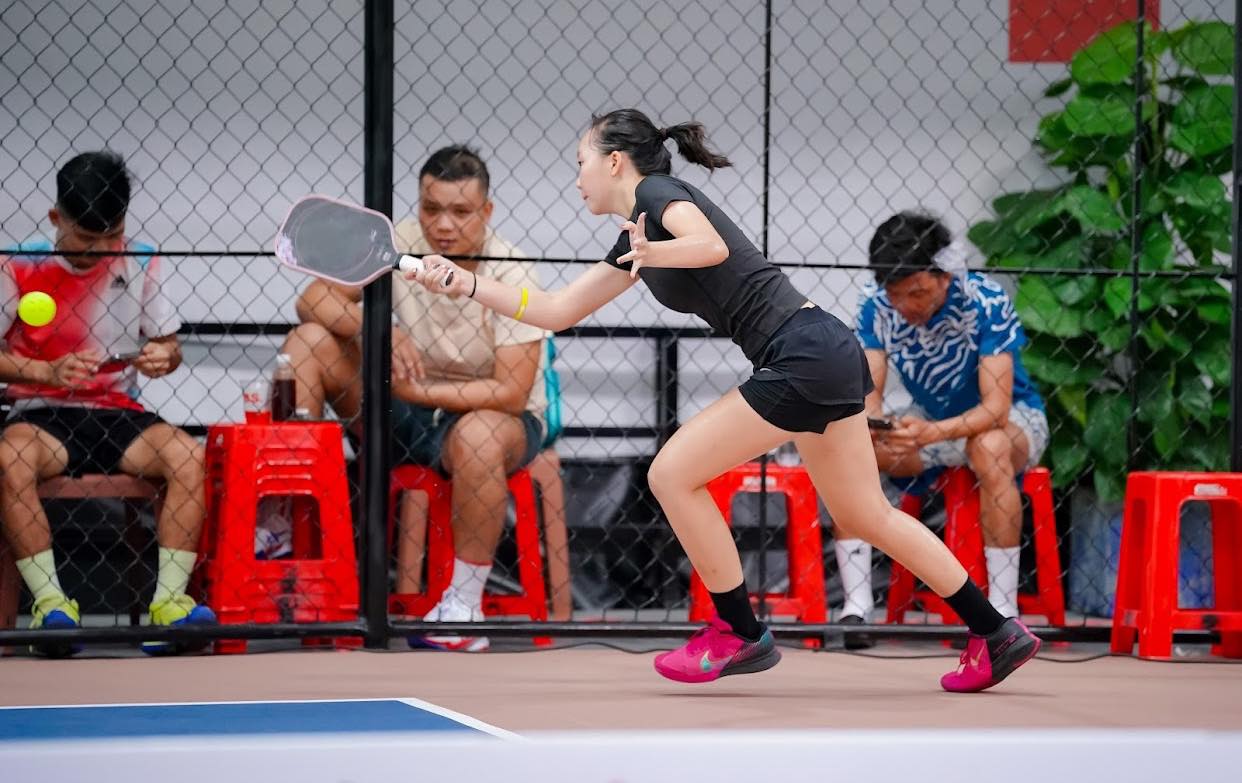 Trực tiếp giải pickleball tiền tỉ tại Việt Nam: Lý Hoàng Nam dừng bước, Trương Vinh Hiển thi đấu ấn tượng- Ảnh 2.