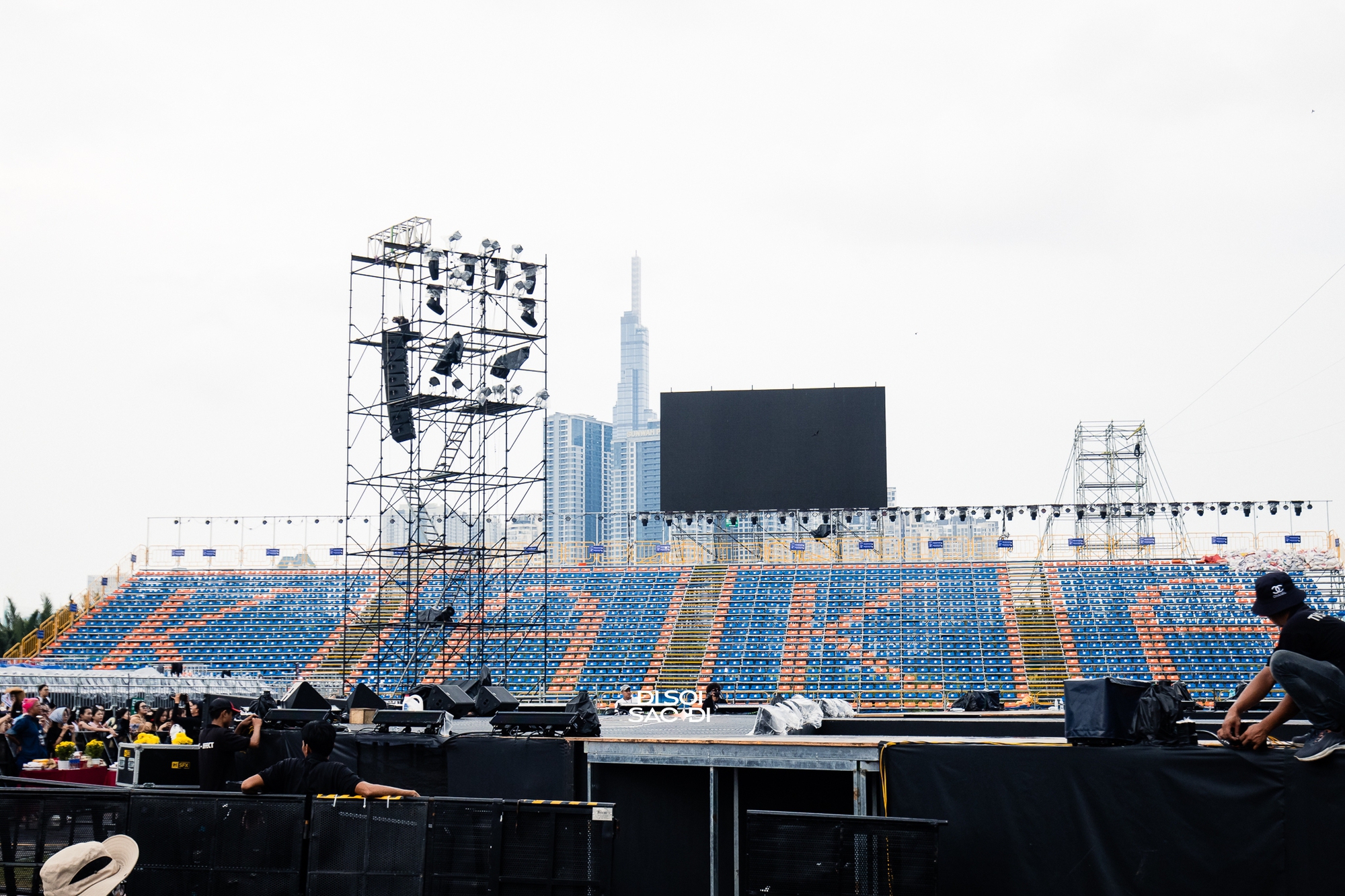 Còn 1 ngày: Cả Anh Trai Vượt Ngàn Chông Gai và Anh Trai Say Hi đã sẵn sàng cho "đêm lịch sử của concert Việt"!- Ảnh 7.