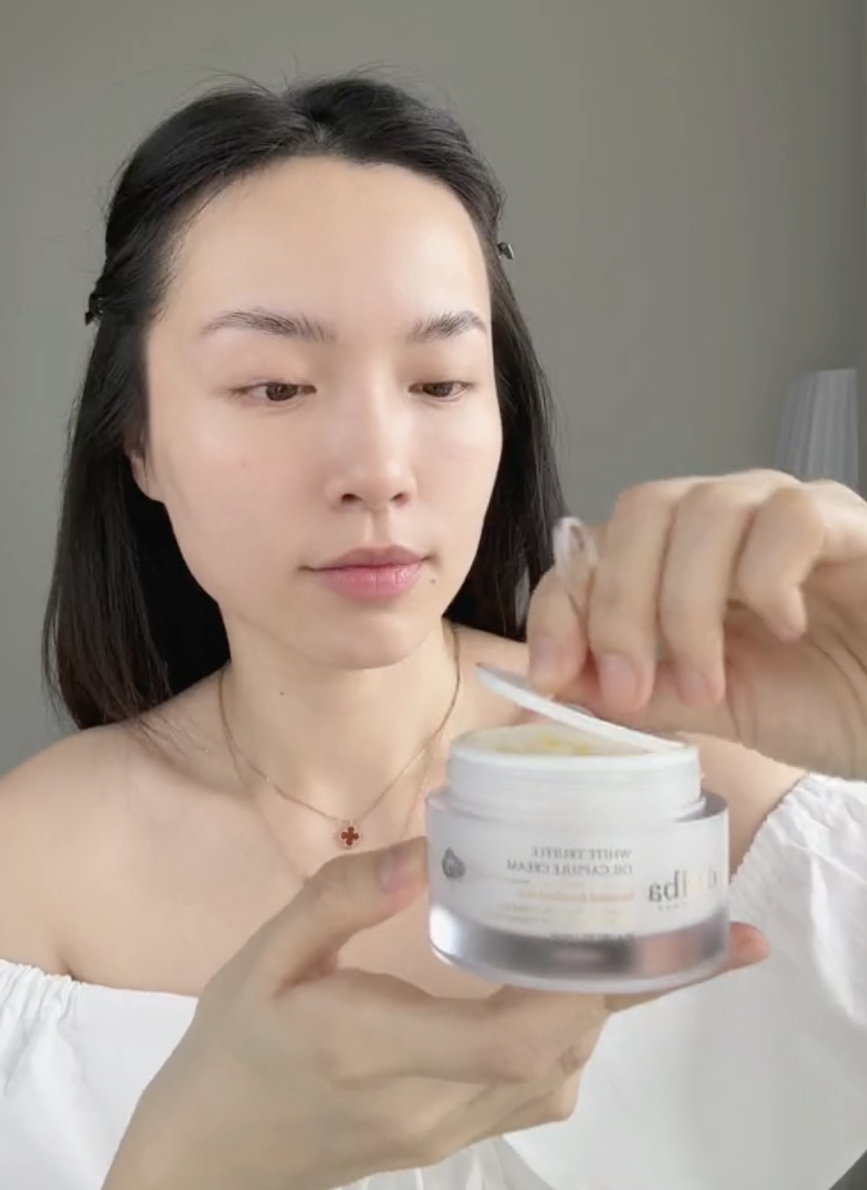 Bạn gái cơ trưởng hot nhất Việt Nam không makeup da vẫn mướt, netizen ráo riết hỏi bảo bối- Ảnh 9.