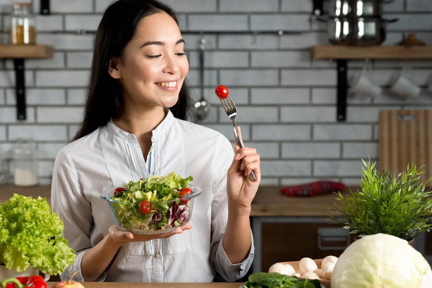 2 thời điểm vàng dễ tăng cân trong ngày, nhắc nhở chị em dù có đói cũng phải kiểm soát khẩu phần ăn- Ảnh 5.