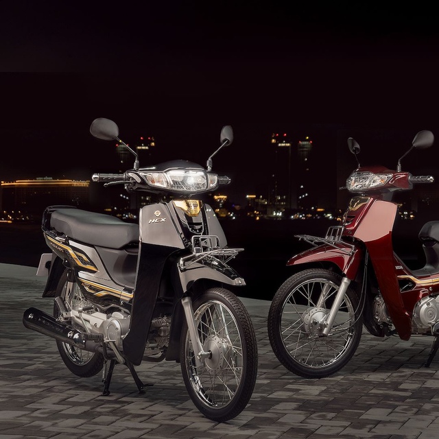 Honda Dream bản mới vừa về đại lý Việt: Chạy 50km/lít xăng, ánh vàng sang trọng, công nghệ hoài cổ- Ảnh 2.