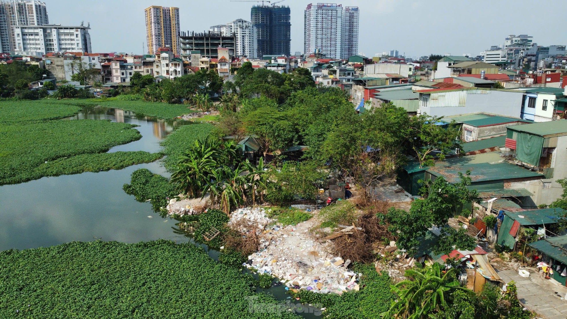 Hà Nội: Sau san phẳng hồ 3,5ha, thêm một hồ mới bị san lấp- Ảnh 9.