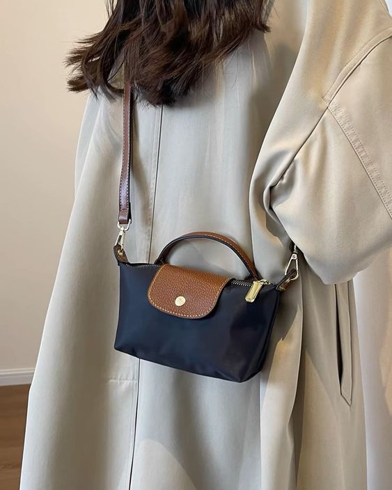 Có gì hot ở chiếc túi Longchamp dáng mini này mà dân công sở không ngại đầu tư sưu tầm đủ màu- Ảnh 8.