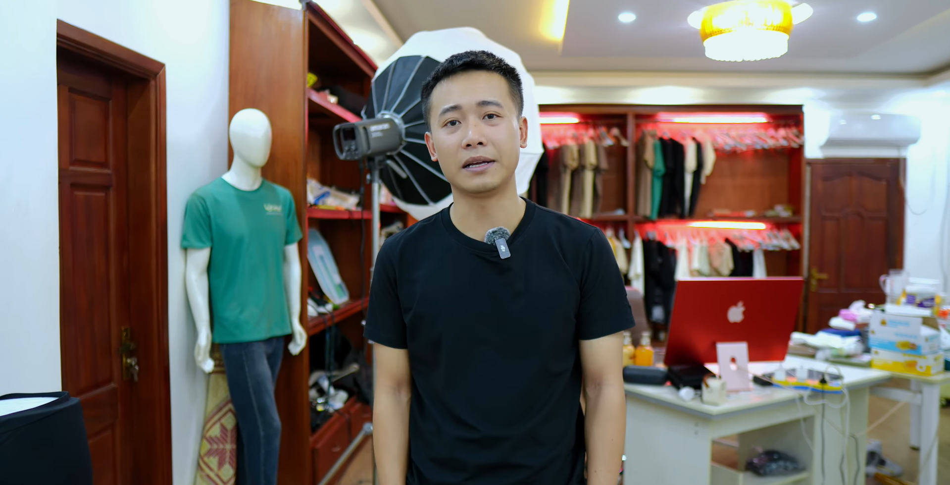 Thông tin chính thức vụ 1 thành viên nổi tiếng trong team Quang Linh Vlogs bị đồn cầm tiền bỏ trốn- Ảnh 3.