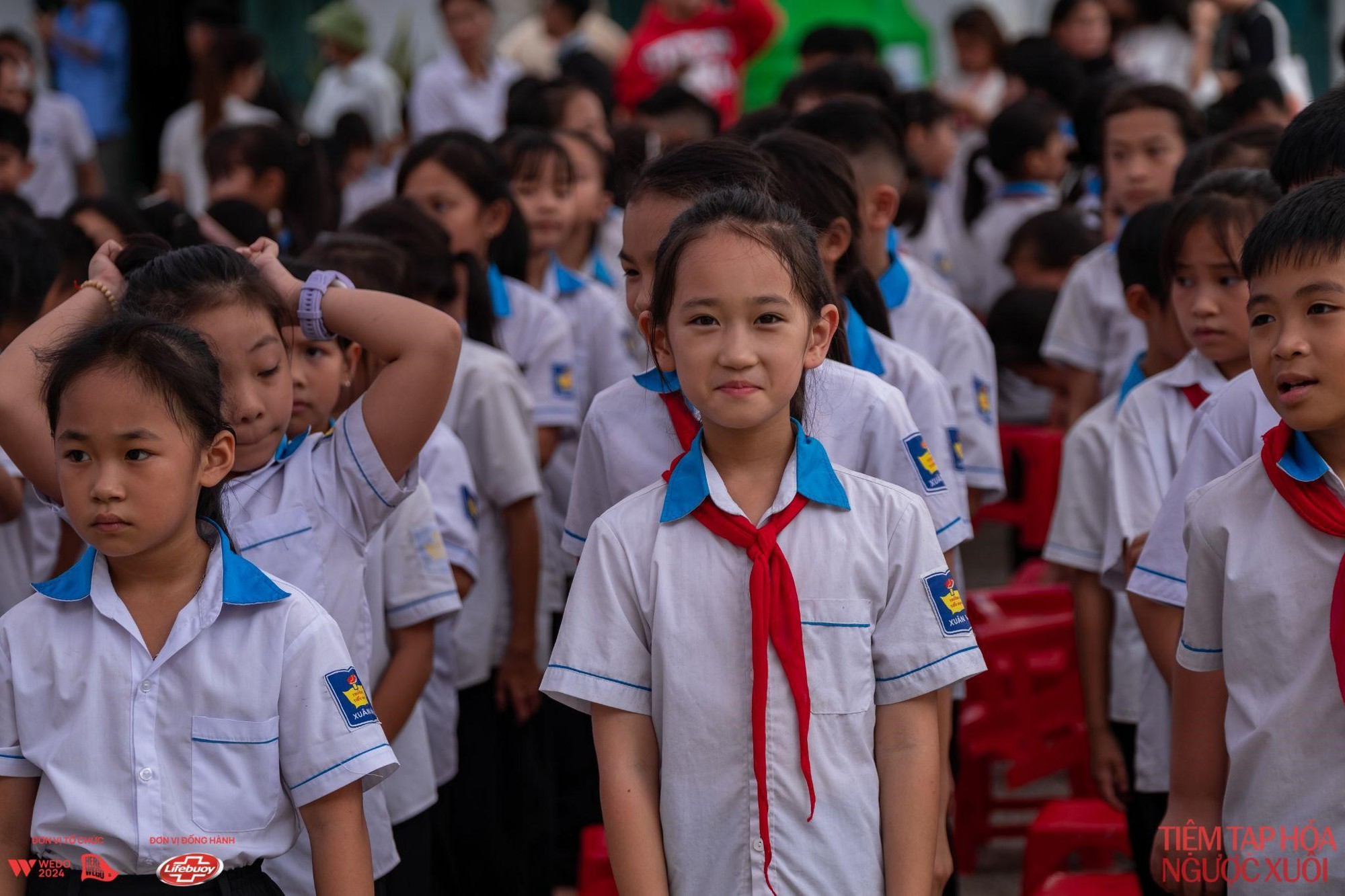 Ước mơ qua nét vẽ trẻ thơ ở miền núi Tuyên Quang, rực rỡ và tràn đầy nghị lực- Ảnh 3.