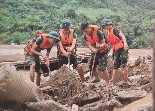 Làng Nủ, chuyện chưa kể - Kỳ 2: Phút bật khóc của người lính- Ảnh 3.