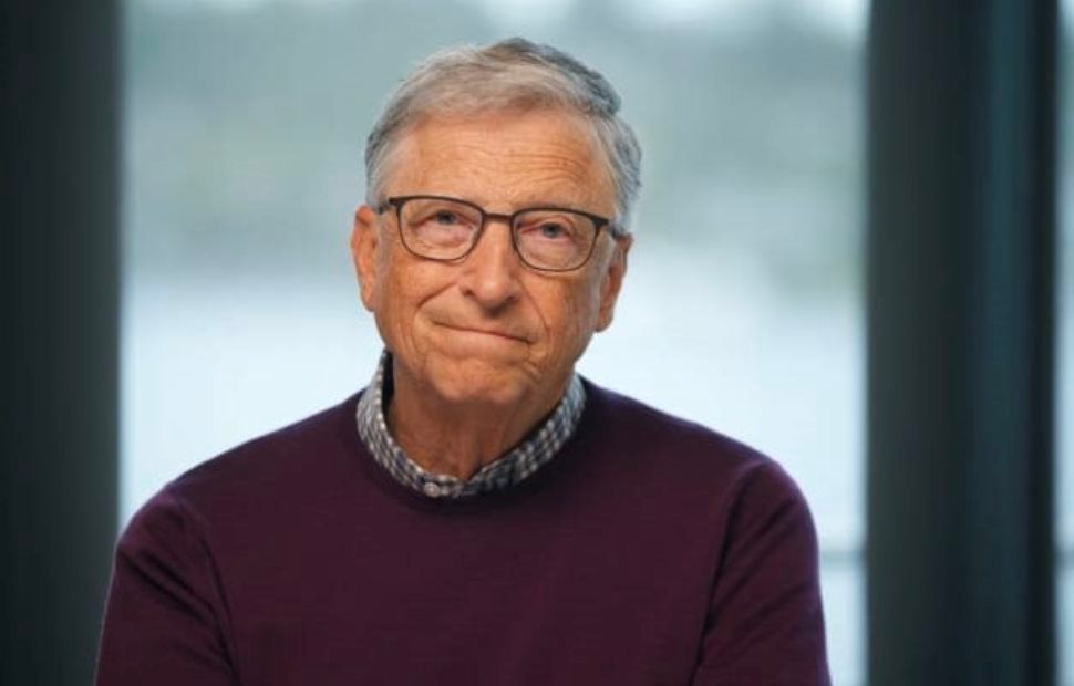 Bill Gates bị loại khỏi top 10 tỷ phú giàu nhất thế giới: Tiền của ông đã  đi đâu?