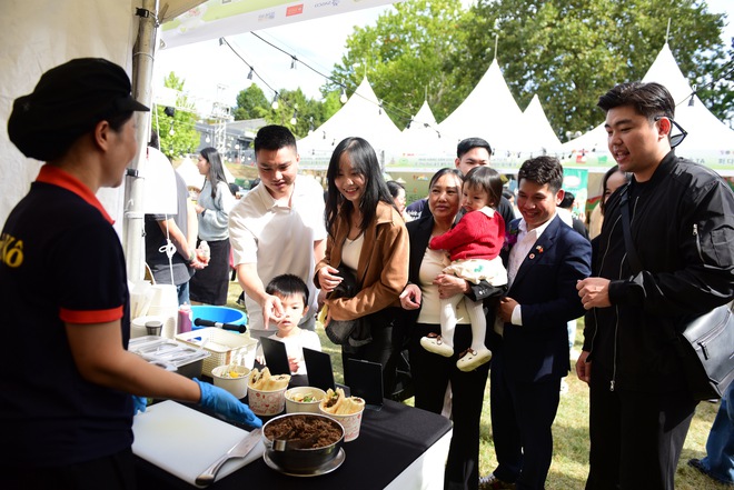 Loạt thương hiệu phở "lão làng" đại diện Việt Nam tham dự Phở Festival 2024 tại Seoul, Hàn Quốc- Ảnh 2.