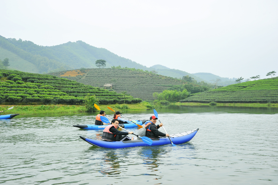 Ngoài biển Cửa Lò, Nghệ An còn có những "ốc đảo xanh" độc đáo: Cảnh được nhận xét không giống nơi nào- Ảnh 4.