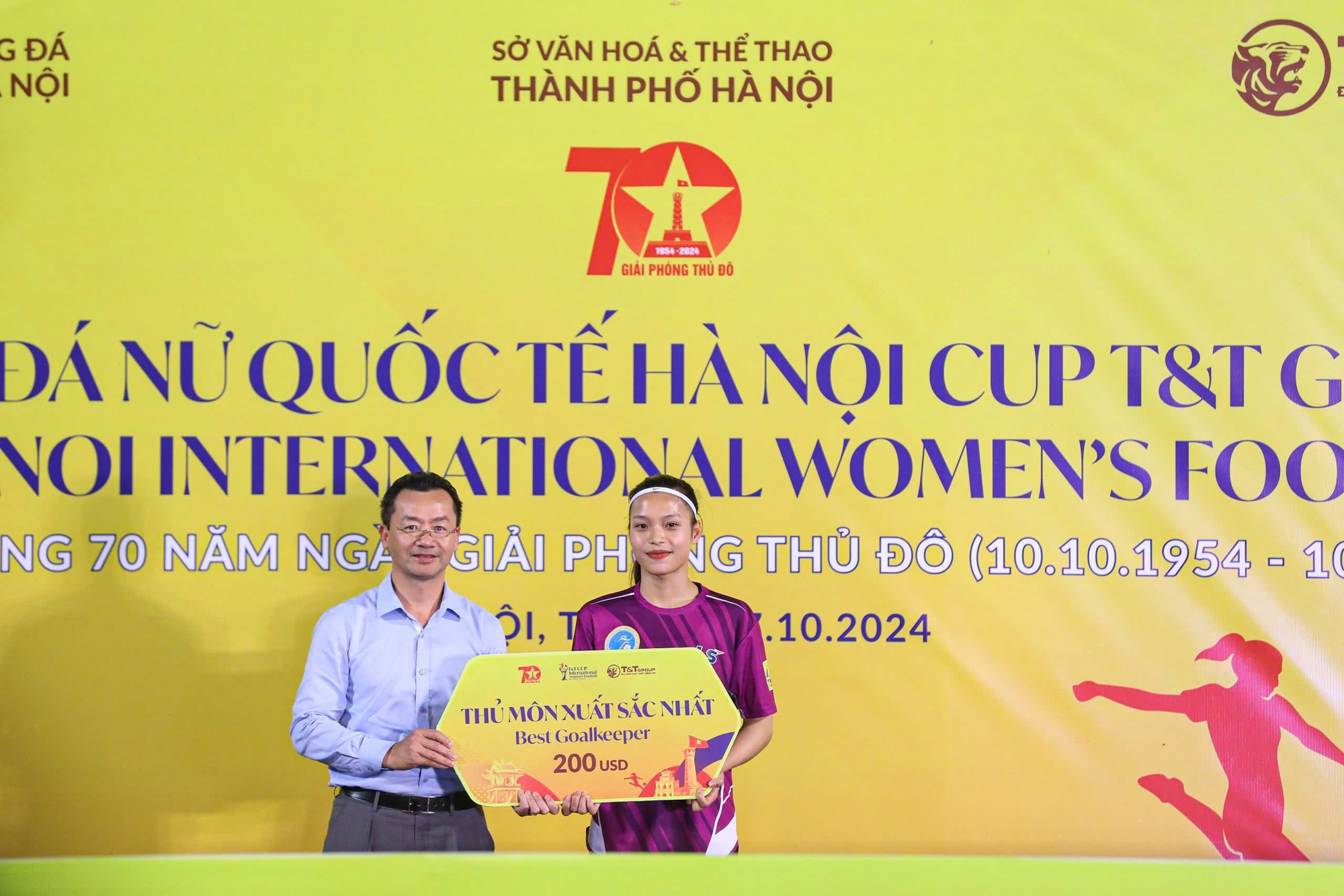 CLB Thái Nguyên T&T vô địch giải giao hữu quốc tế Hà Nội 2024- Ảnh 3.