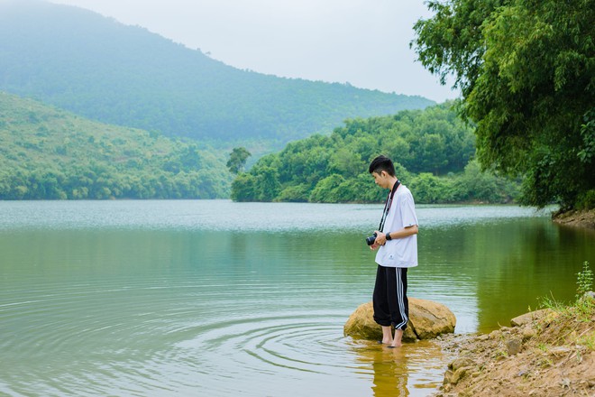 Phát hiện thảo nguyên và hồ nước xanh ngay sát Hà Nội, du khách nhận xét nhìn ảnh là muốn đi ngay- Ảnh 6.