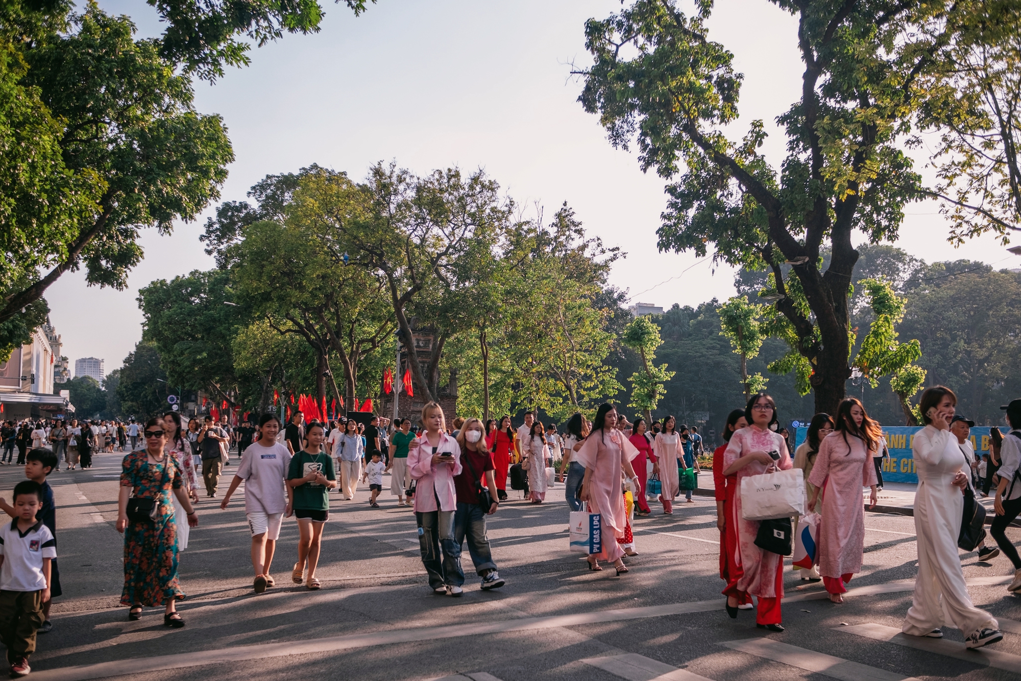 Hà Nội 10 trên 10 trong mắt Gen Z: Đồ ăn ngon tuyệt đỉnh và cái vibe không nơi nào "đụng hàng"- Ảnh 15.