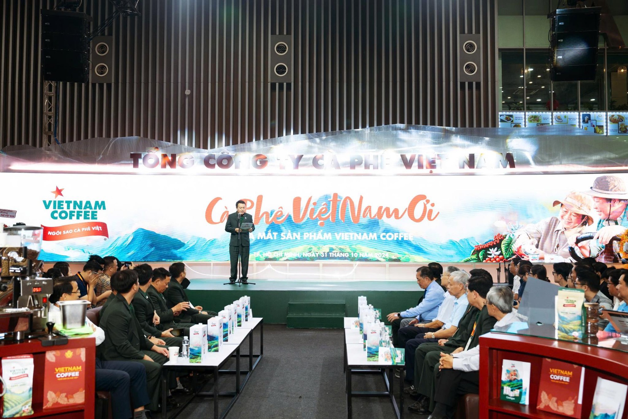 Vietnam Coffee ra mắt sản phẩm mới, ngôi sao trong ngành cà phê toàn cầu tại Coffee Expo 2024- Ảnh 1.