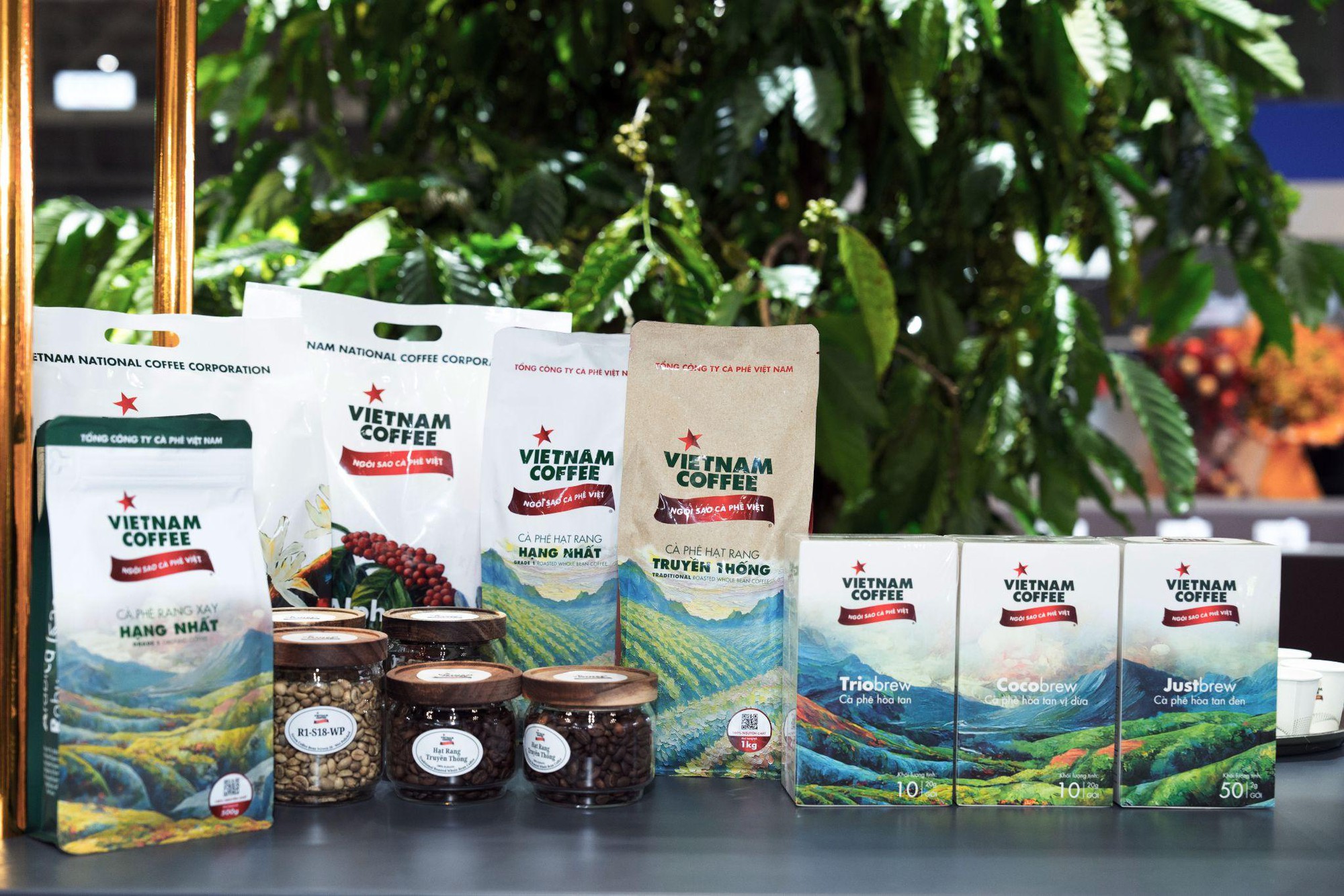 Vietnam Coffee ra mắt sản phẩm mới, ngôi sao trong ngành cà phê toàn cầu tại Coffee Expo 2024- Ảnh 2.