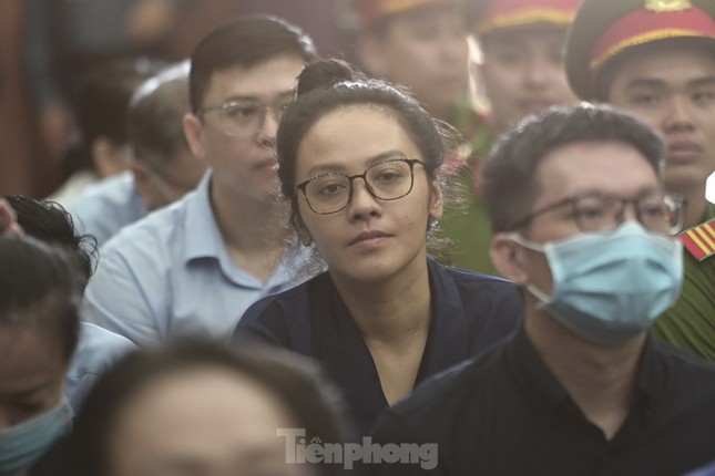 Người th&acirc;n b&agrave; Trương Mỹ Lan nộp th&ecirc;m gần 100 tỷ khắc phục hậu quả- Ảnh 3.