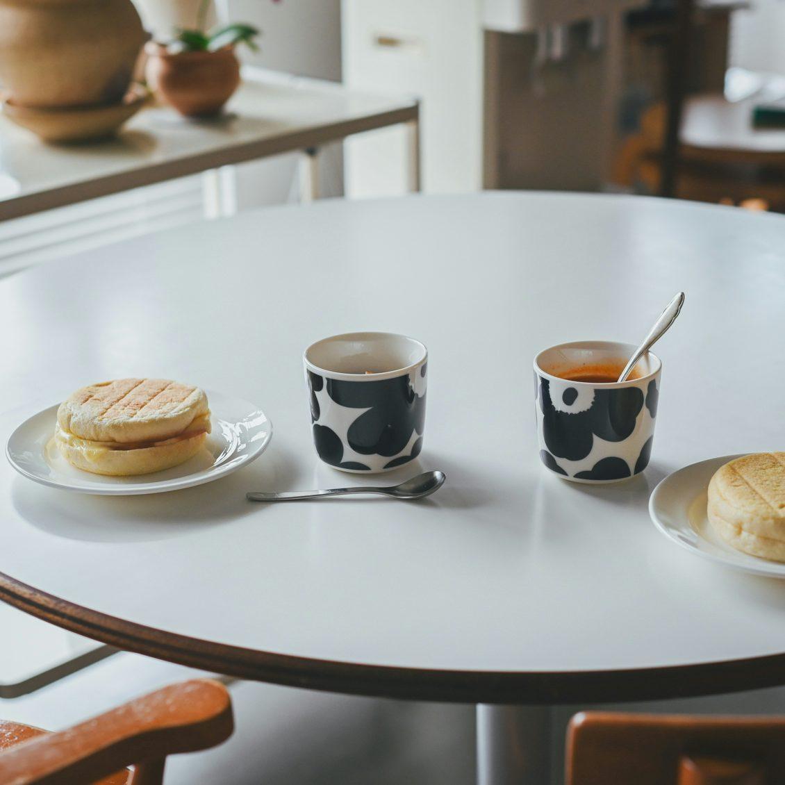 Sau khi tích cóp đủ tiền để thuê được ngôi nhà của riêng mình, cuộc đời tôi đã được