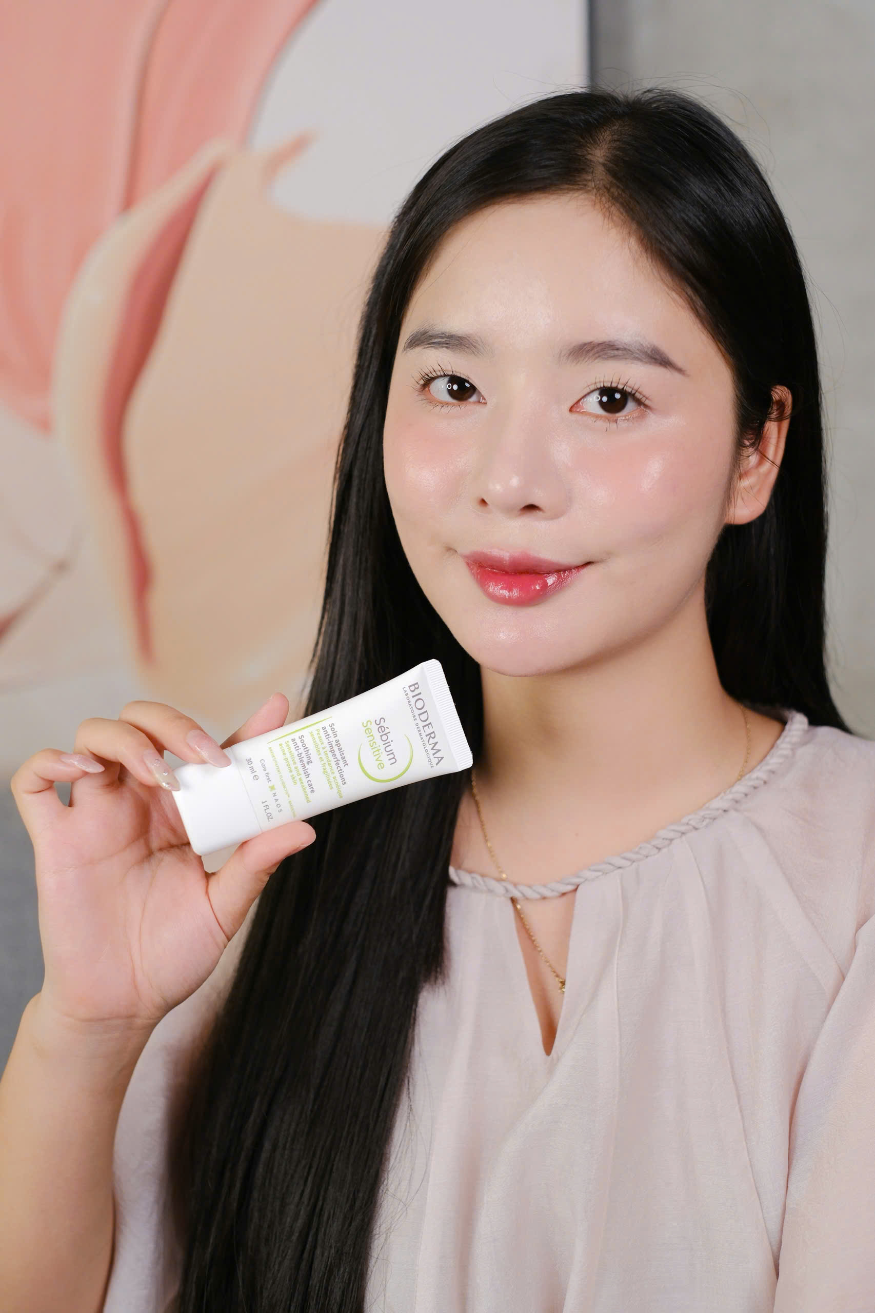 Da dầu mụn nên dùng sản phẩm dưỡng ẩm nào vừa an toàn vừa hỗ trợ giảm mụn?- Ảnh 2.