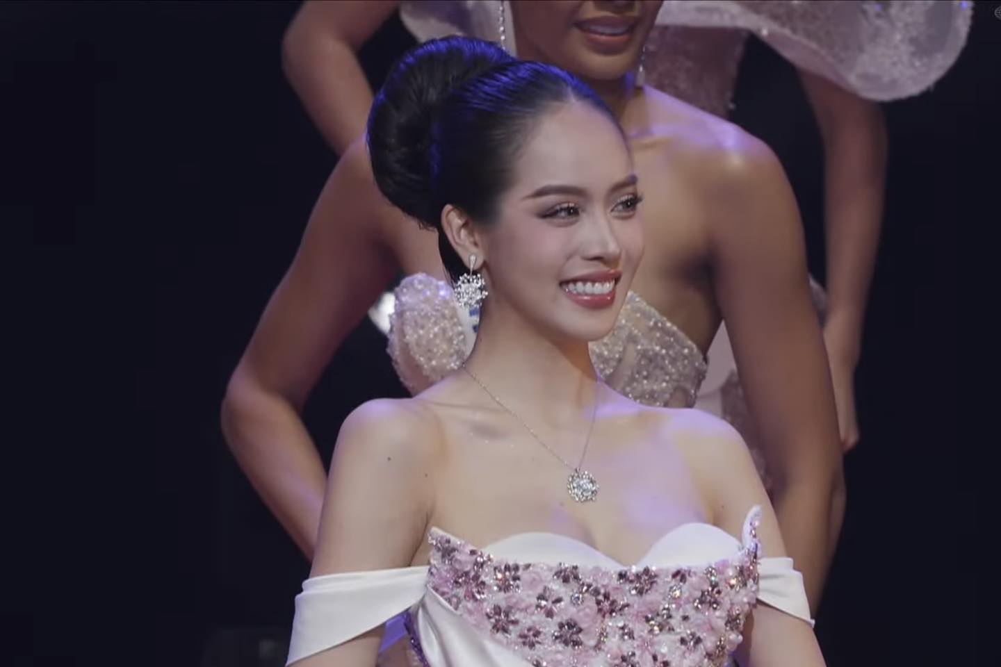 HOT: Hoa hậu Thanh Thủy chính thức lọt vào Top 8 Miss International- Ảnh 3.