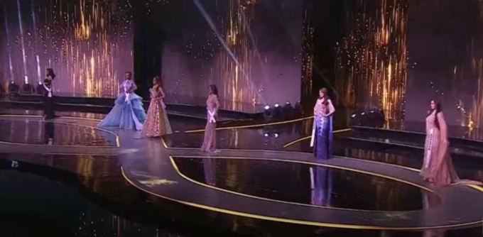 Không tin được có ngày Miss Universe lại nhếch nhác cỡ này!- Ảnh 4.