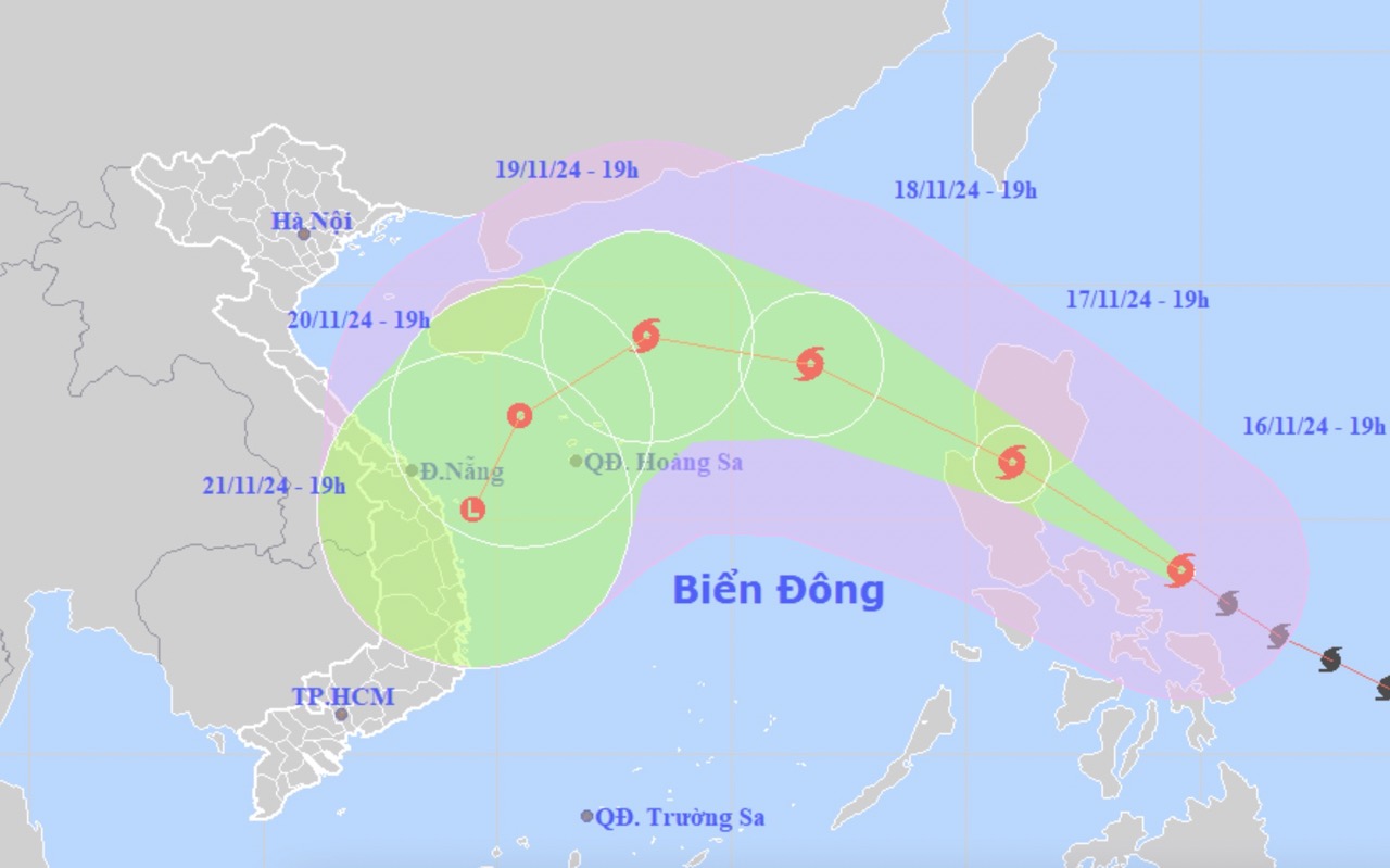 Siêu bão Man-yi giật trên cấp 17, khi nào vào biển Đông?- Ảnh 1.