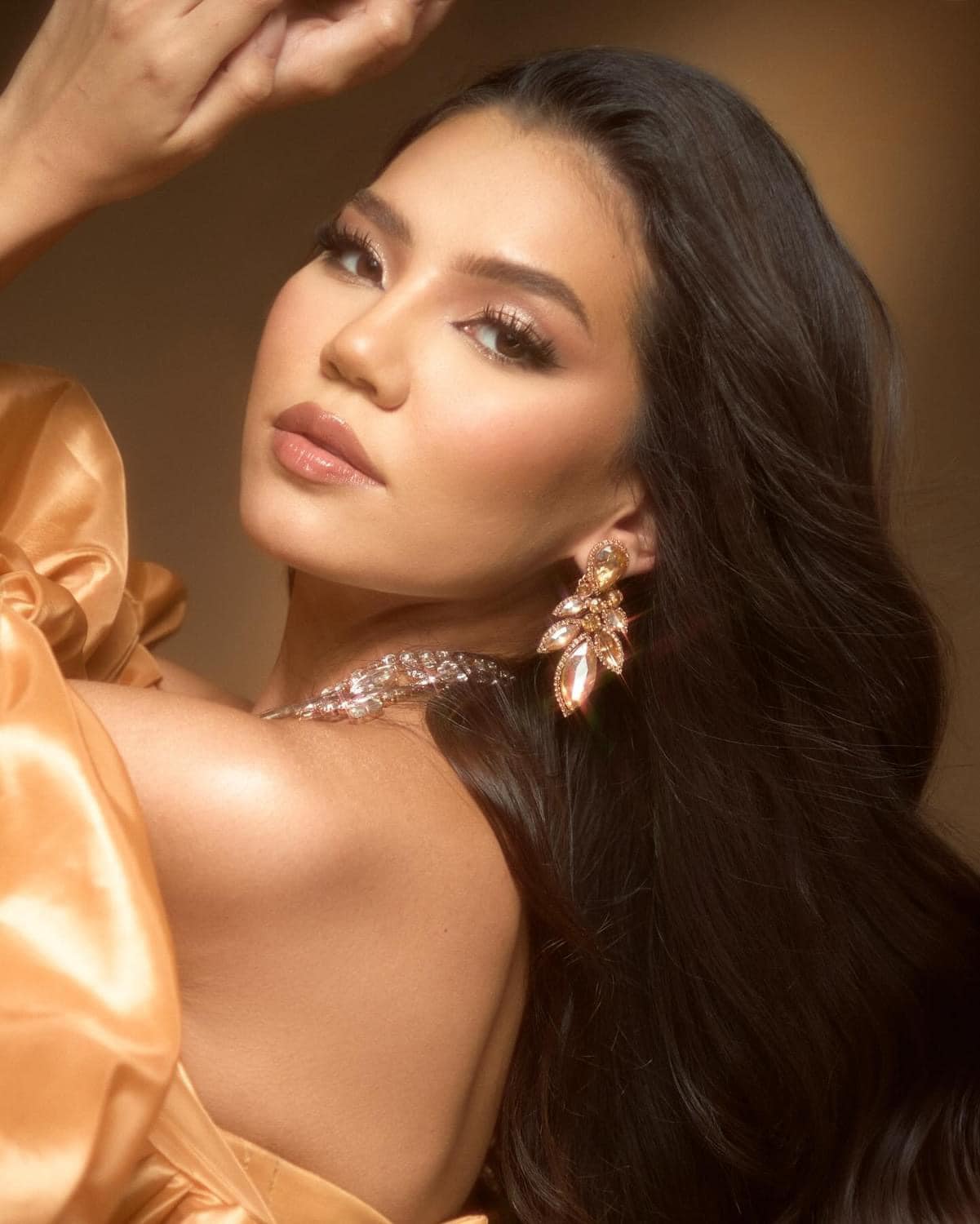 Rầm rộ tin đồn Kỳ Duyên bị 1 thí sinh chơi xấu ngay trước chung kết Miss Universe- Ảnh 4.