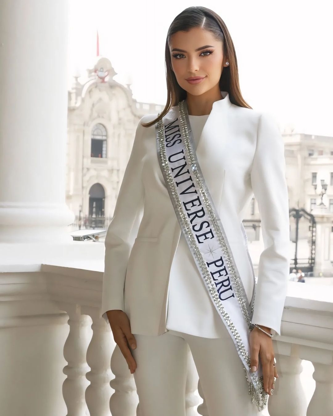 Nhan sắc người đẹp được dự đoán đăng quang Miss Universe 2024- Ảnh 3.