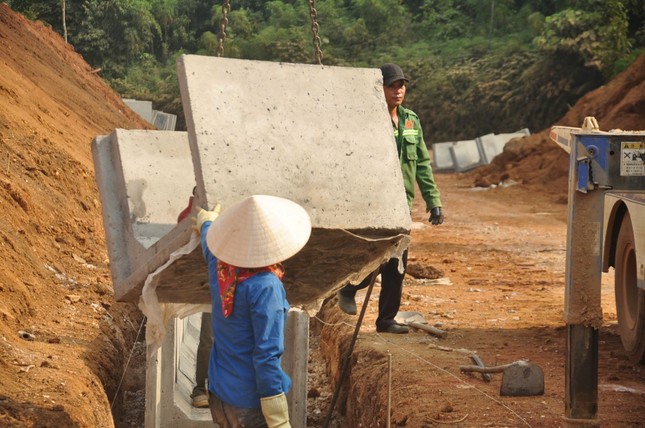 Cận cảnh khu tái định cư Làng Nủ sắp bàn giao cho người dân- Ảnh 10.