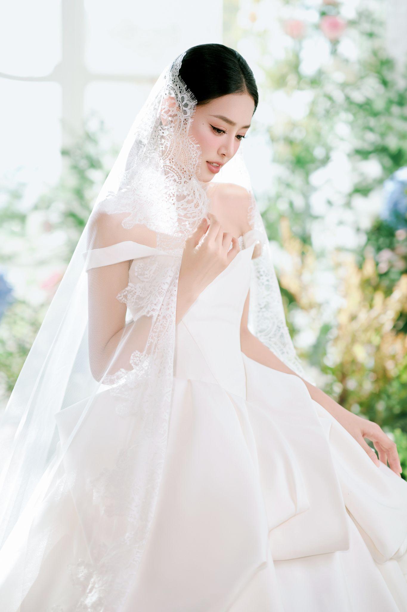 White Rose Bridal - Bộ sưu tập váy cưới cao cấp kết hợp cùng Á hậu Bùi Khánh Linh, nâng tầm giấc mơ cô dâu Việt- Ảnh 2.