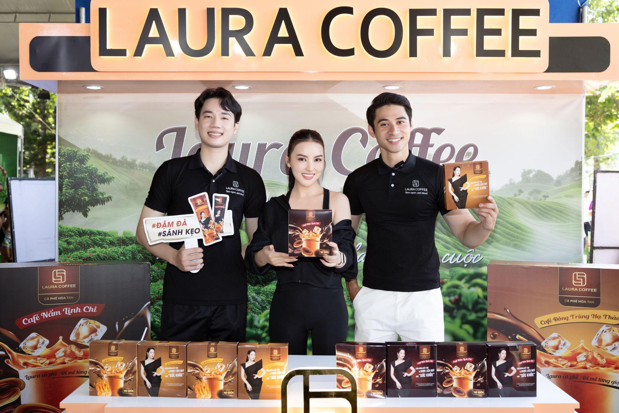 Laura Coffee tiếp sức Hoa hậu, Á hậu, Nam vương với năng lượng bứt phá tại Strong Vietnam- Ảnh 3.