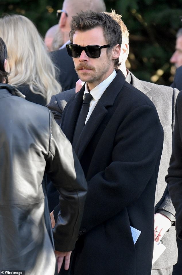 Liam Payne's funeral: One Direction reunites in tragic scene, new love - old love heartbroken farewell - Photo 4.