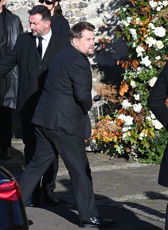 Liam Payne's funeral: One Direction reunites in tragic scenes, new and old lovers say goodbye with heartache - Photo 23.