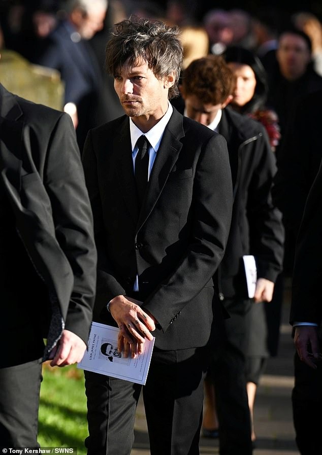 Liam Payne's funeral: One Direction reunites in tragic scenes, new and old lovers say goodbye with heartache - Photo 9.