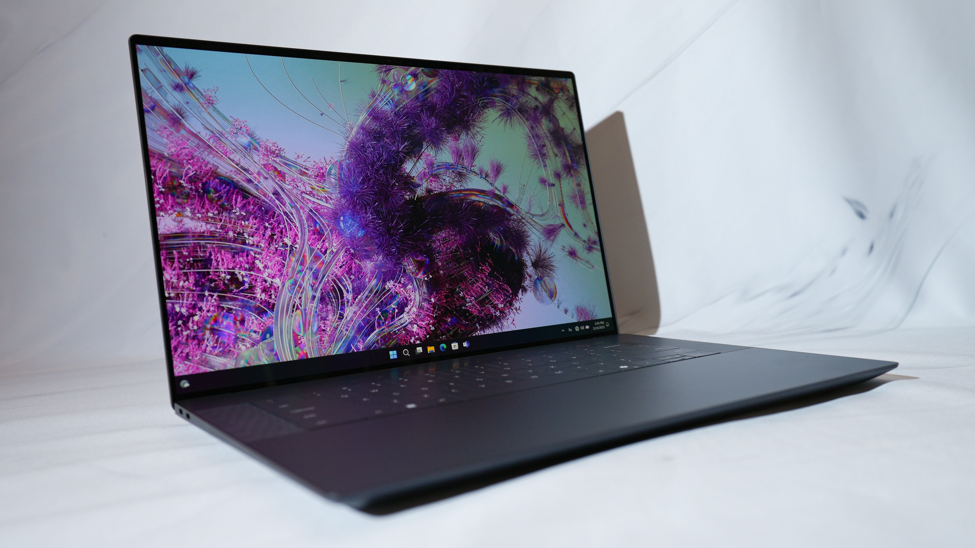 5 chiếc laptop khiến bạn c&oacute; kh&oacute;c cũng hả dạ, đ&uacute;ng l&agrave; tiền n&agrave;o của nấy!- Ảnh 3.