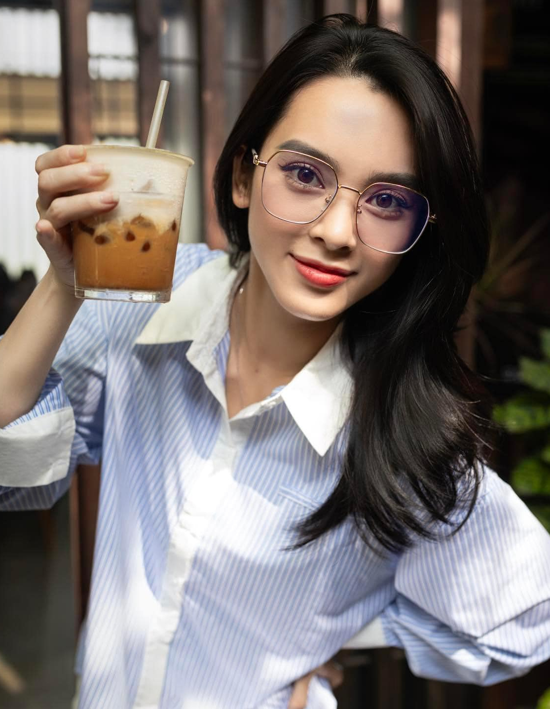 Xuất hiện 