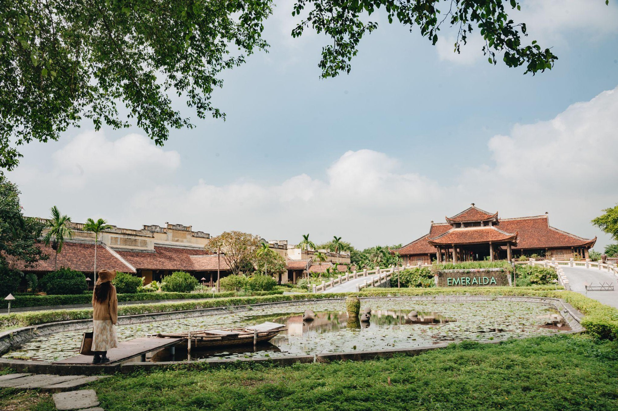 Emeralda Resort Ninh Bình - “Nẻo về” cho những người con đất Việt- Ảnh 1.