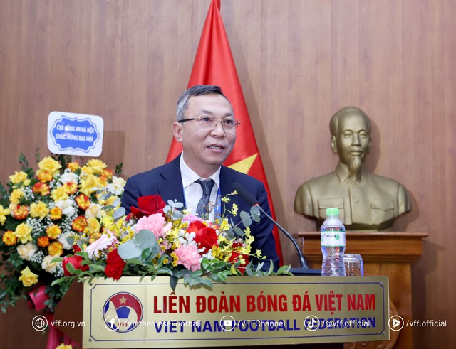 Liên đoàn bóng đá Việt Nam VFF đặt mục tiêu ĐT Việt Nam vào chung kết AFF Cup 2024- Ảnh 1.