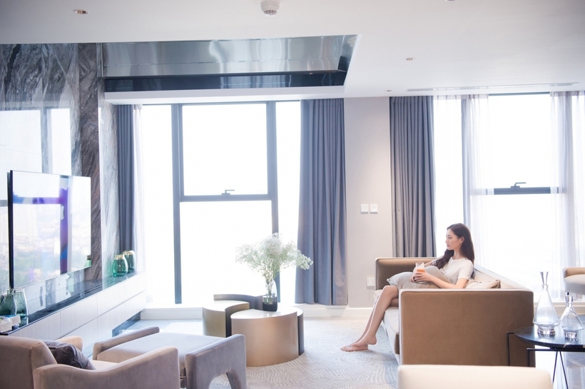 Cơ ngơi “triệu đô” của sao Việt: Cận cảnh penthouse của nàng Hậu học Tiến sĩ ở tuổi 24- Ảnh 3.