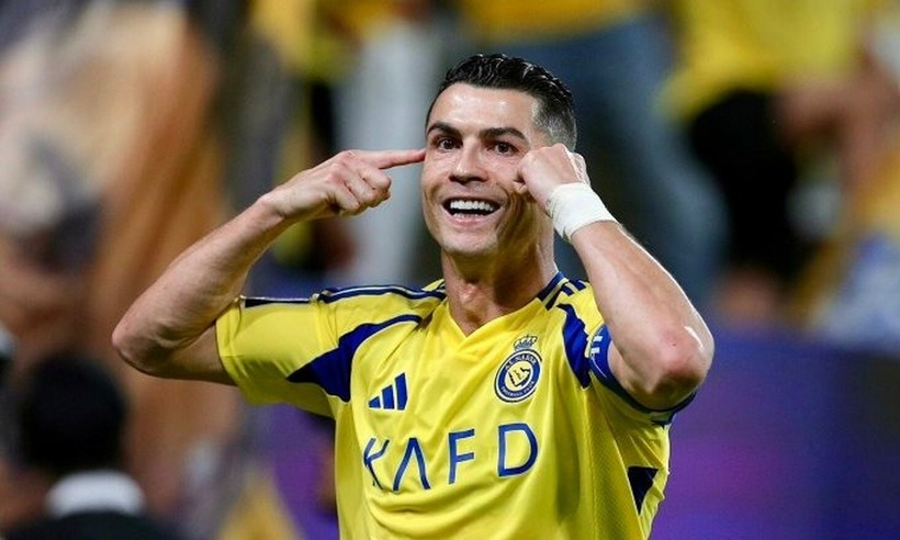 Ronaldo bị bác sĩ thẩm mỹ kiện vì "bùng" 1,2 tỷ đồng tiền làm đẹp- Ảnh 1.